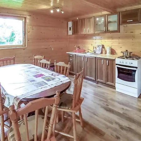펜션 Four-bedroom In *