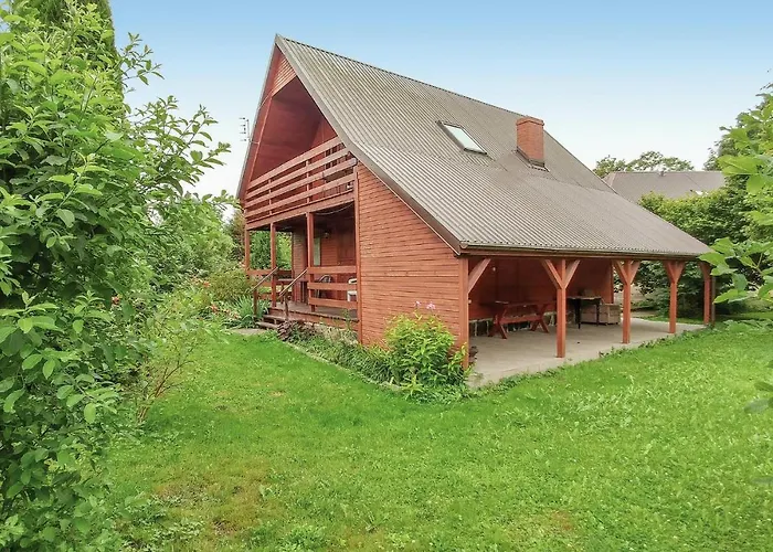 Four-bedroom In Semesterbostad